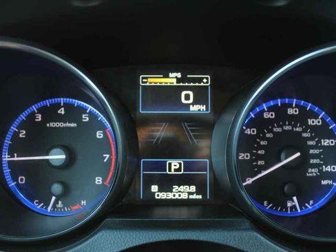 Used 2018 Subaru Outback 2.5i Limited image 16