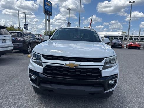 Used 2022 Chevrolet Colorado LT w/ Luxury Package AWD/4WD image 2