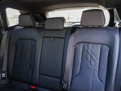 Used 2025 BMW X3 xDrive30i w/ Premium Package image 18