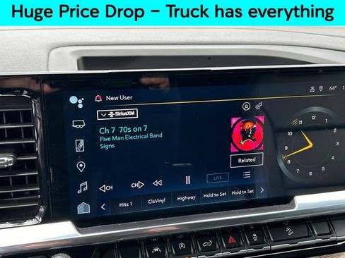 Used 2024 Chevrolet Silverado 1500 LT Trail Boss w/ Convenience Package II AWD/4WD image 16