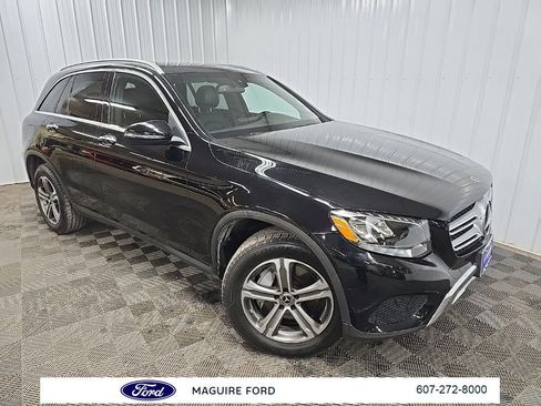 Used 2019 Mercedes-Benz GLC 300 4MATIC image 9