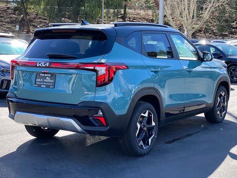 New 2026 Kia Seltos S AWD/4WD image 3