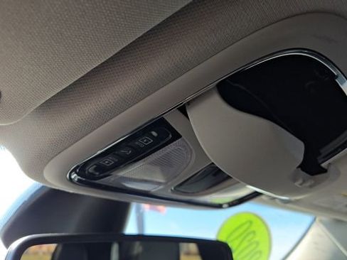 Certified 2020 Jeep Cherokee Limited image 24