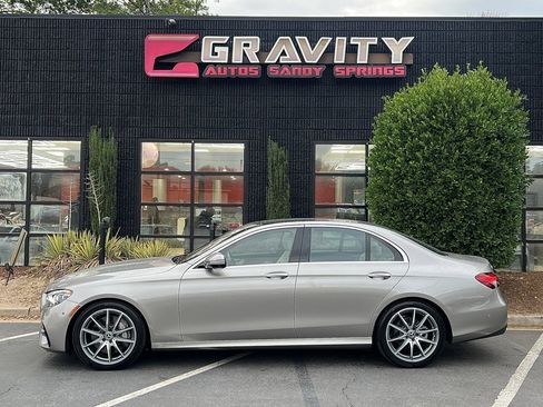 Used 2021 Mercedes-Benz E 350 Sedan image 9