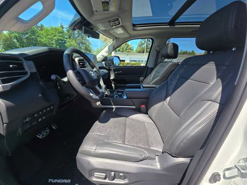Used 2024 Toyota Tundra Limited w/ TRD Off-Road Package AWD/4WD image 21
