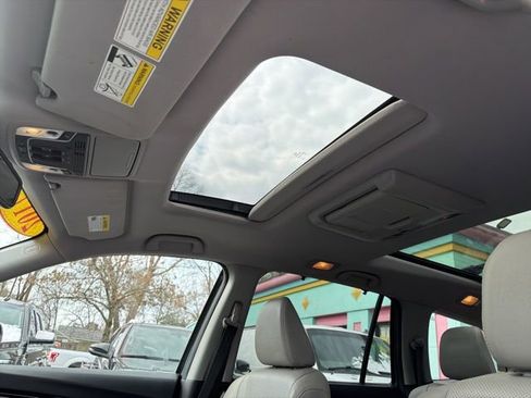 Used 2017 Honda Pilot Elite image 25