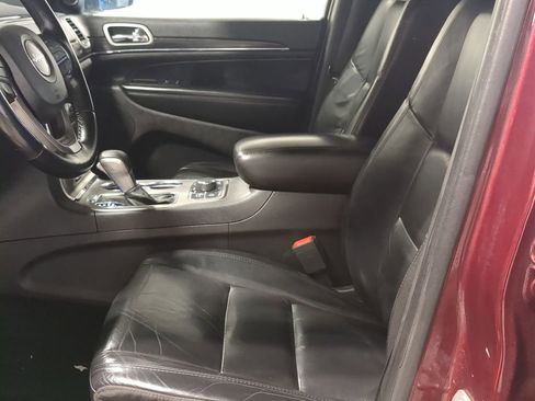 Used 2021 Jeep Grand Cherokee Limited image 24