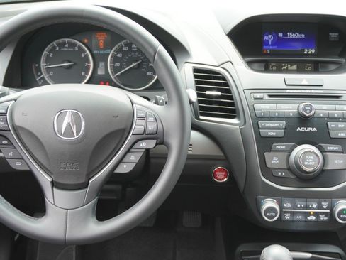 Used 2018 Acura RDX FWD image 30
