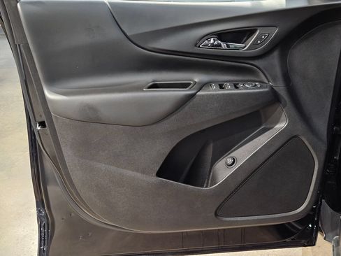 Used 2022 Chevrolet Equinox LT FWD image 20