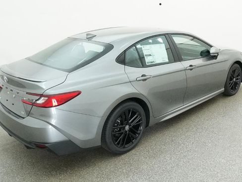 New 2026 Toyota Camry SE FWD image 12
