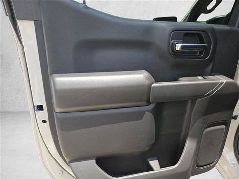 New 2026 Chevrolet Silverado 1500 Custom Trail Boss AWD/4WD image 10
