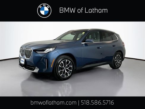 Certified 2025 BMW X3 xDrive30 w/ Premium Package AWD/4WD image 1