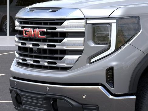 New 2026 GMC Sierra 1500 SLE w/ Preferred Package AWD/4WD image 15
