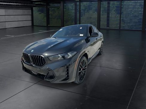 Used 2026 BMW X6 xDrive40i w/ Executive Package AWD/4WD image 4