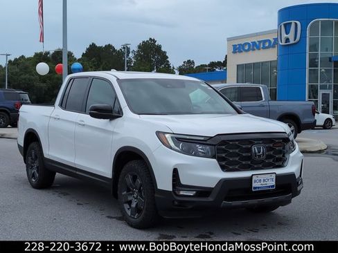 New 2026 Honda Ridgeline TrailSport image 9