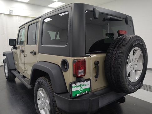 Used 2017 Jeep Wrangler Unlimited Sport w/ Quick Order Package 24S AWD/4WD image 5