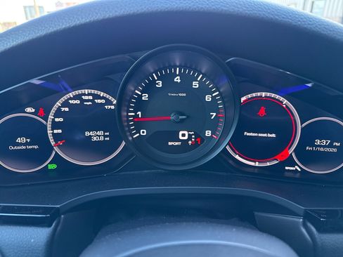 Used 2020 Porsche Cayenne image 21