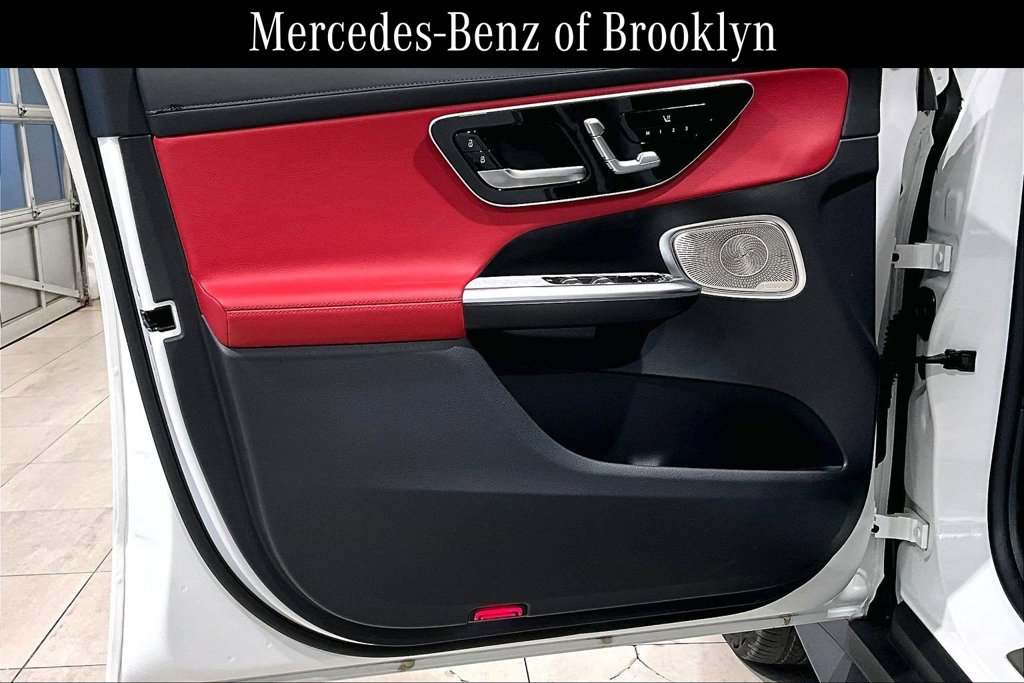Used 2023 Mercedes-Benz GLC 300 4MATIC image 21