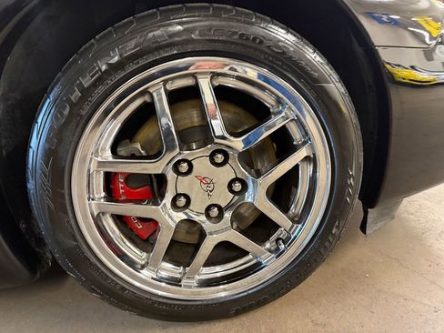 Used 2002 Chevrolet Corvette Z06 w/ Memory Pkg image 22