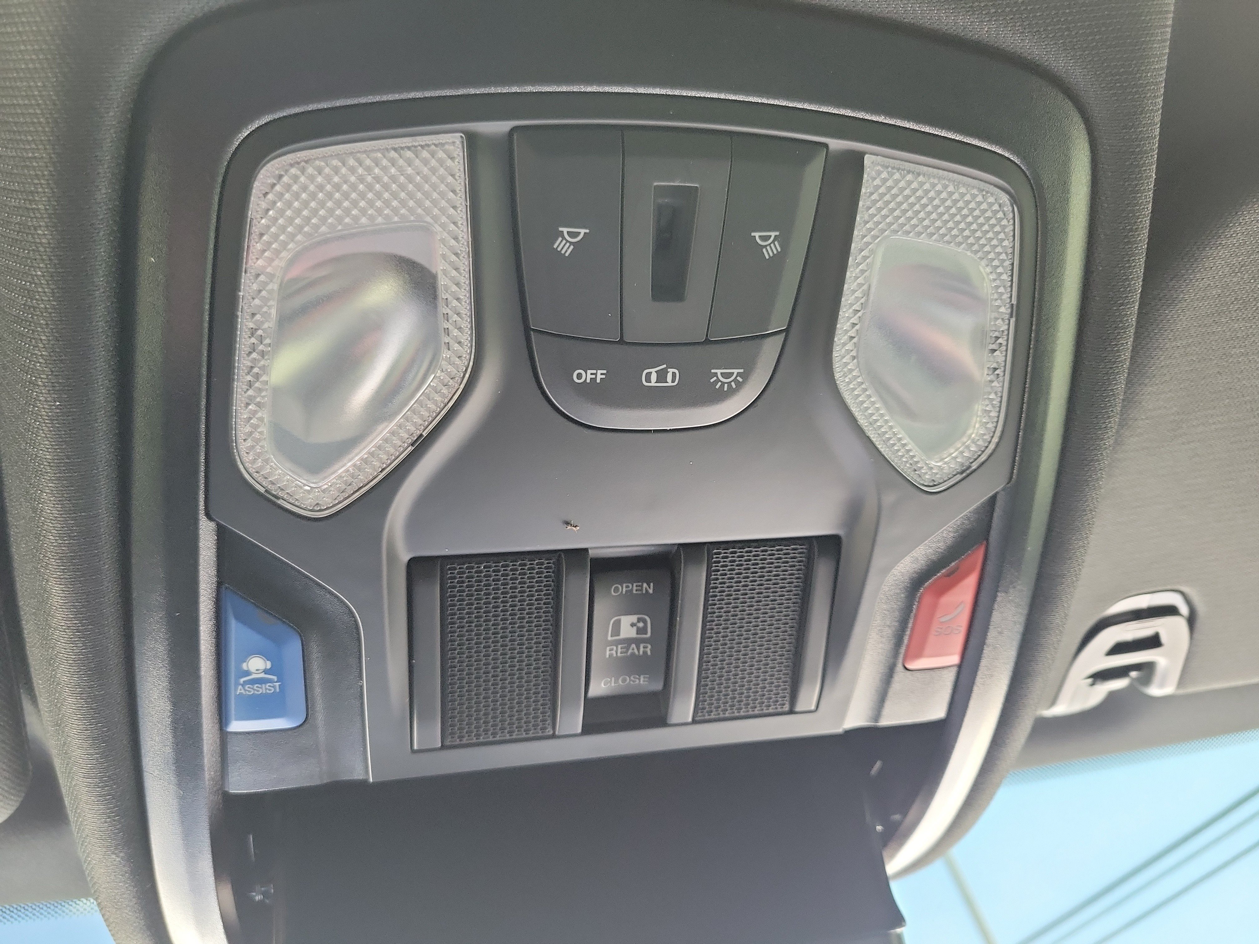 Used 2024 RAM 1500 Big Horn RWD image 29