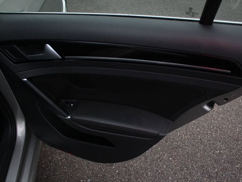 Used 2016 Volkswagen Golf SEL w/ Lighting Package (SEL) image 19