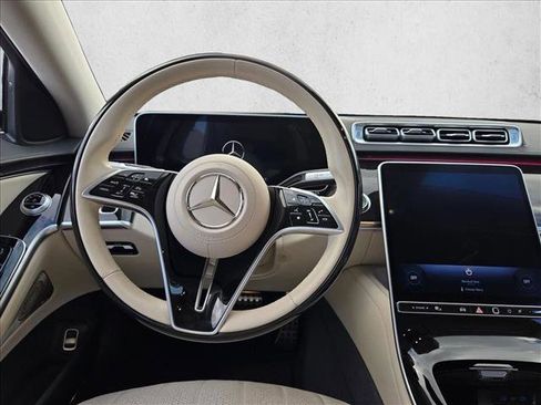 Used 2023 Mercedes-Benz S 580 4MATIC Sedan image 17