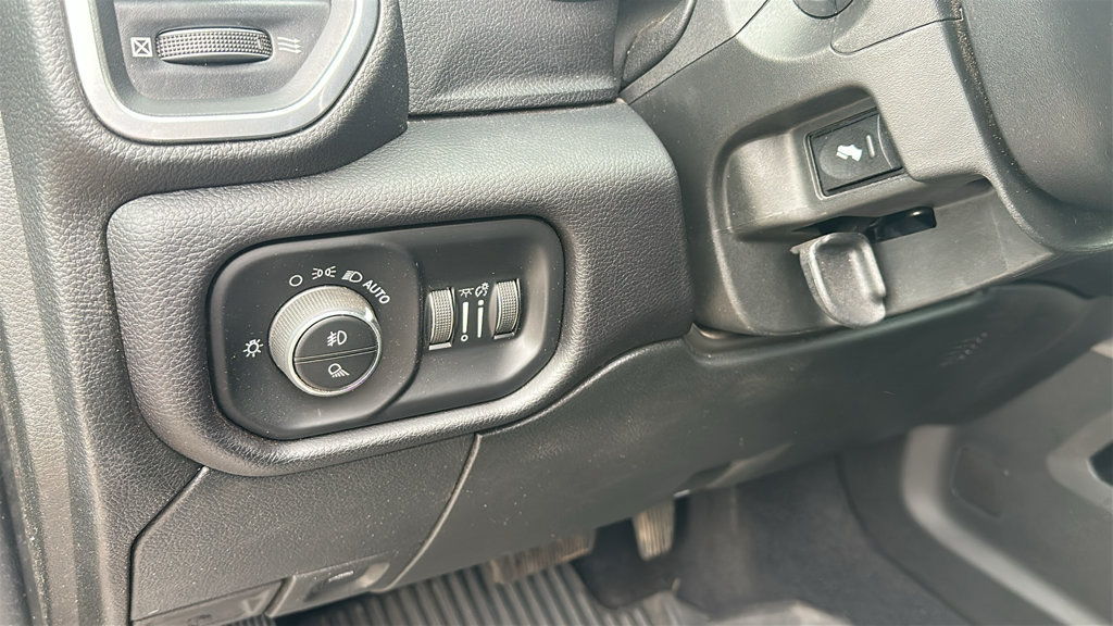 Used 2022 RAM 2500 Laramie AWD/4WD image 18