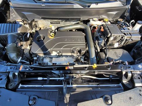 Used 2023 Chevrolet Equinox LT FWD image 17