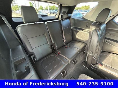 Used 2021 Chevrolet Traverse Premier w/ Redline Edition image 35