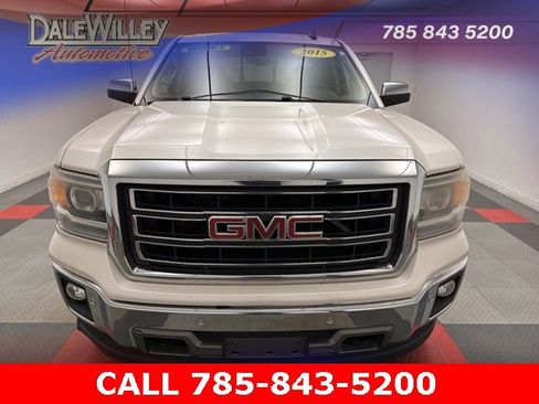 Used 2015 GMC Sierra 1500 SLT w/ SLT Crew Cab Value Package image 2