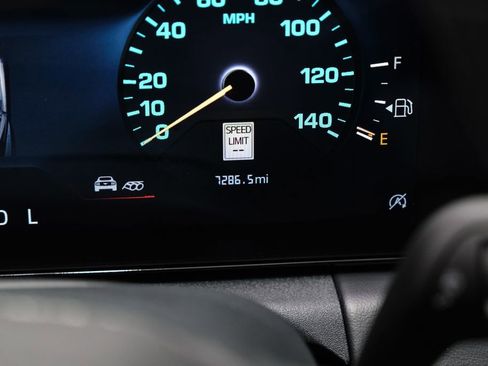 Used 2025 Ford Mustang Premium RWD image 17