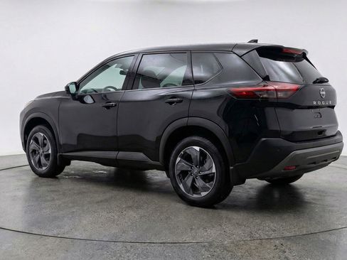 Used 2025 Nissan Rogue SV FWD image 6