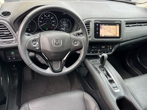 Used 2017 Honda HR-V EX-L image 9