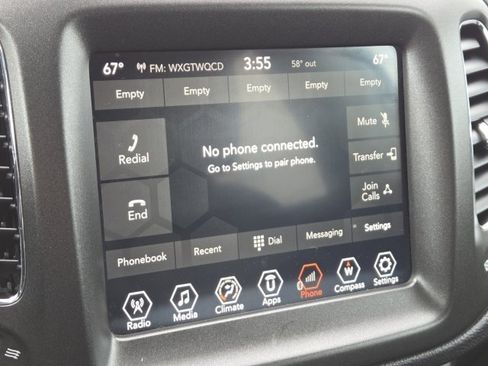 Used 2018 Jeep Compass Trailhawk w/ Cold Weather Group AWD/4WD image 3