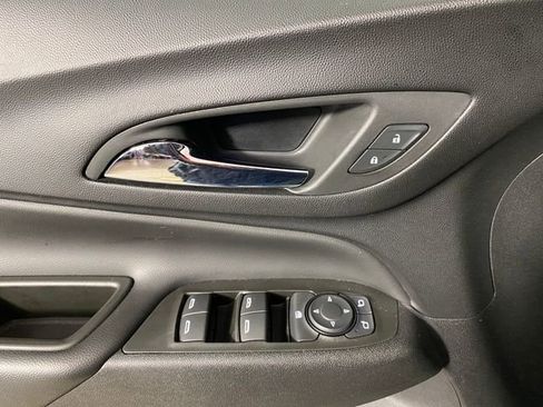 Certified 2022 Chevrolet Equinox LT image 13