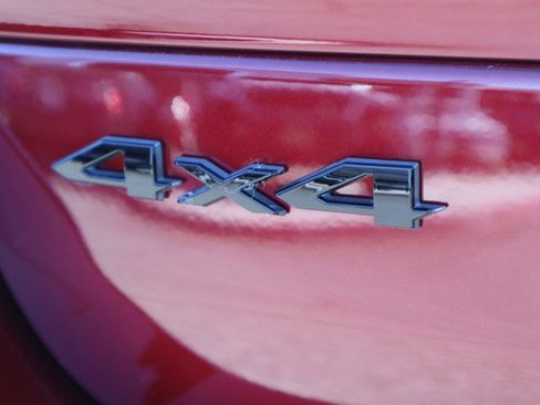 New 2024 Jeep Grand Cherokee L Laredo image 9