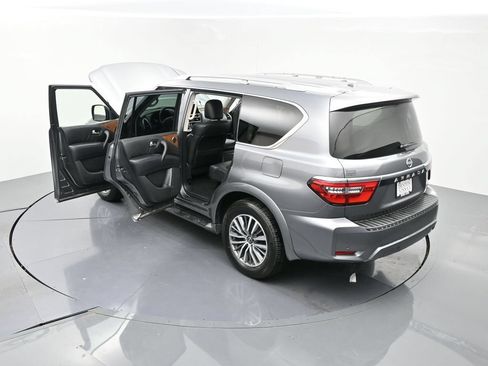 Used 2024 Nissan Armada SL w/ Captain's Chairs Package RWD image 26