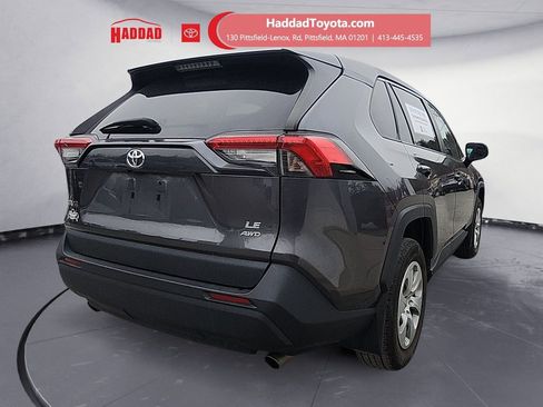 Certified 2022 Toyota RAV4 LE image 5