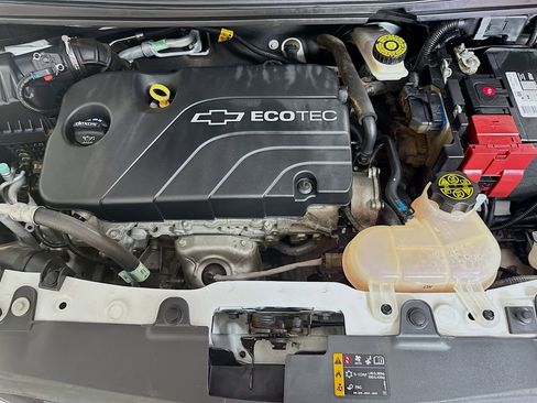 Used 2021 Chevrolet Spark LT image 36