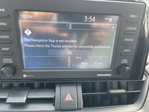 Certified 2021 Toyota RAV4 LE AWD/4WD image 19