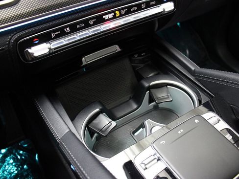 Used 2020 Mercedes-Benz GLE 350 4MATIC image 52