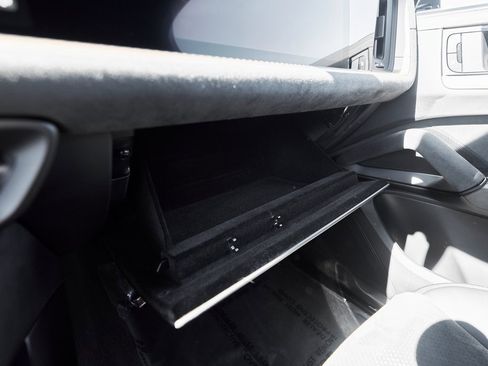 Used 2024 Porsche Cayenne Turbo GT image 84