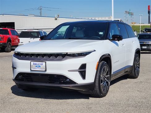 Used 2025 Jeep Wagoneer S Limited image 3