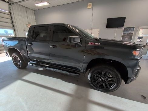 Used 2021 Chevrolet Silverado 1500 Custom Trail Boss w/ Safety Confidence Package image 7