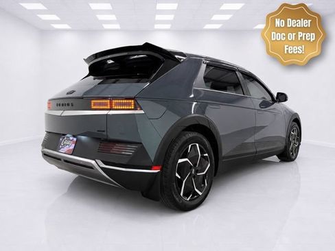Used 2024 Hyundai Ioniq 5 SEL AWD/4WD image 3