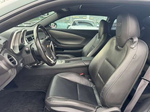 Used 2015 Chevrolet Camaro SS w/ Green Flash Special Edition image 9