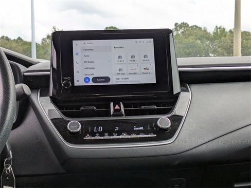 Used 2023 Toyota Corolla LE image 17
