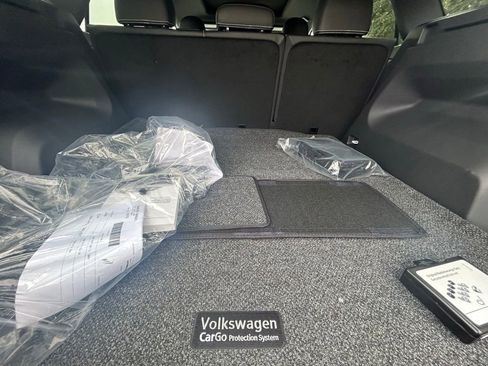 New 2026 Volkswagen Atlas SE image 43