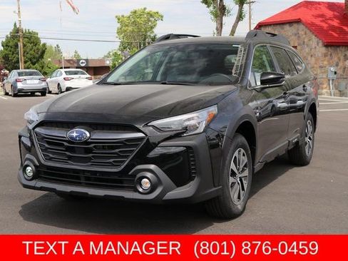 Used 2025 Subaru Outback Premium AWD/4WD image 7