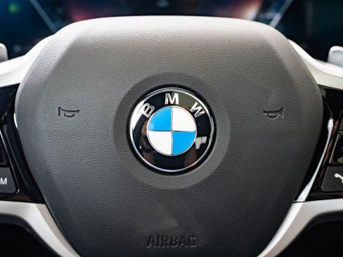 Used 2025 BMW 330i xDrive Sedan w/ Convenience Package AWD/4WD image 26